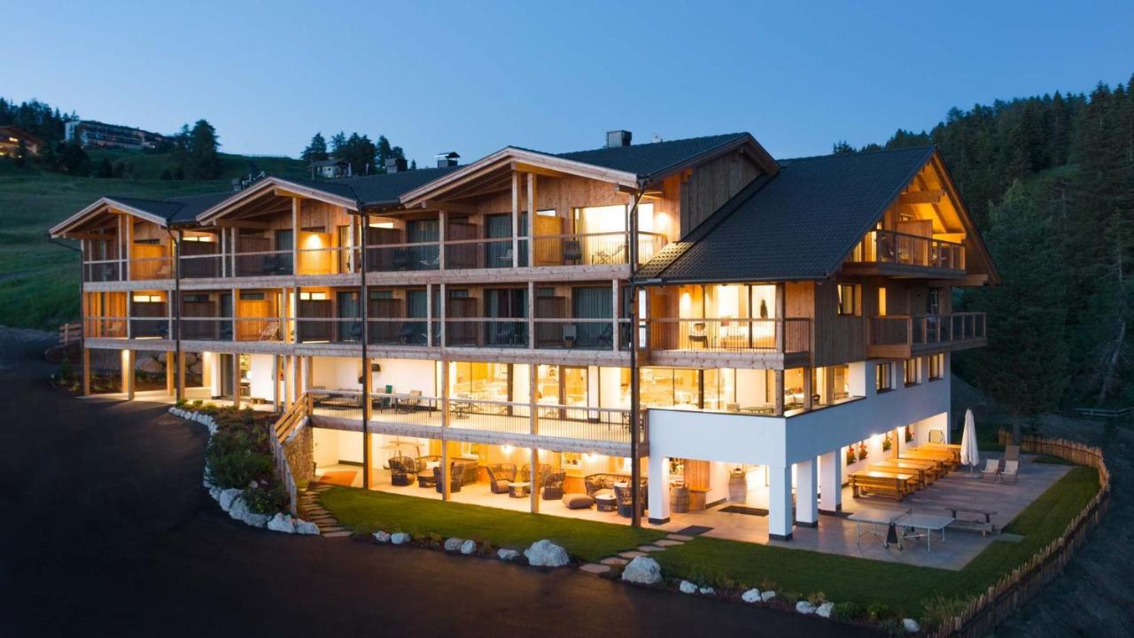 Hotel Seelaus アルペ・ディ・シウージ エクステリア 写真