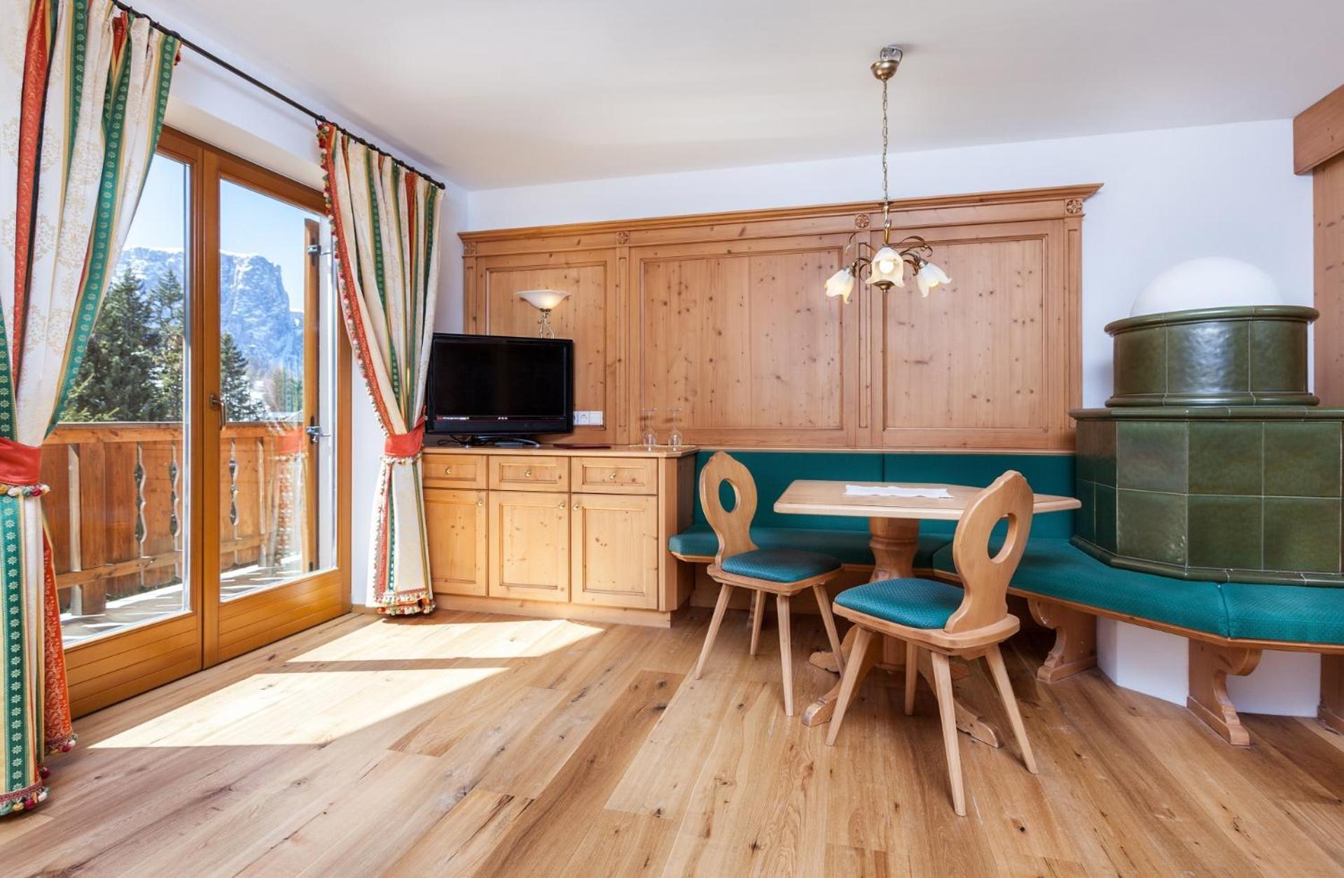 Hotel Seelaus アルペ・ディ・シウージ エクステリア 写真